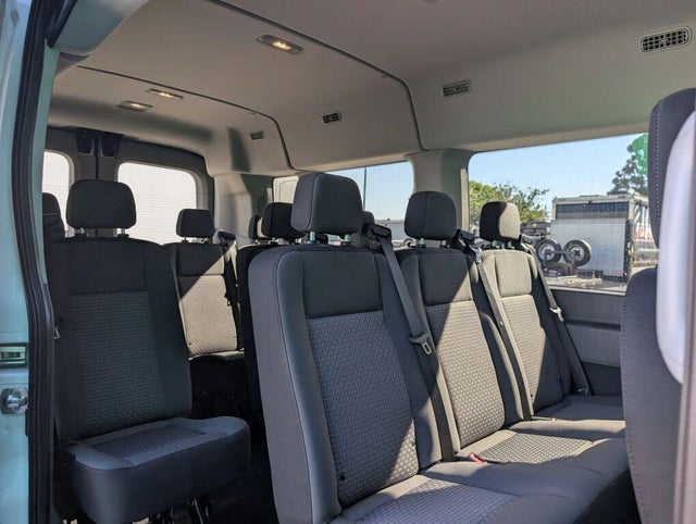 2024 Ford Transit Passenger 350 XL Medium Roof