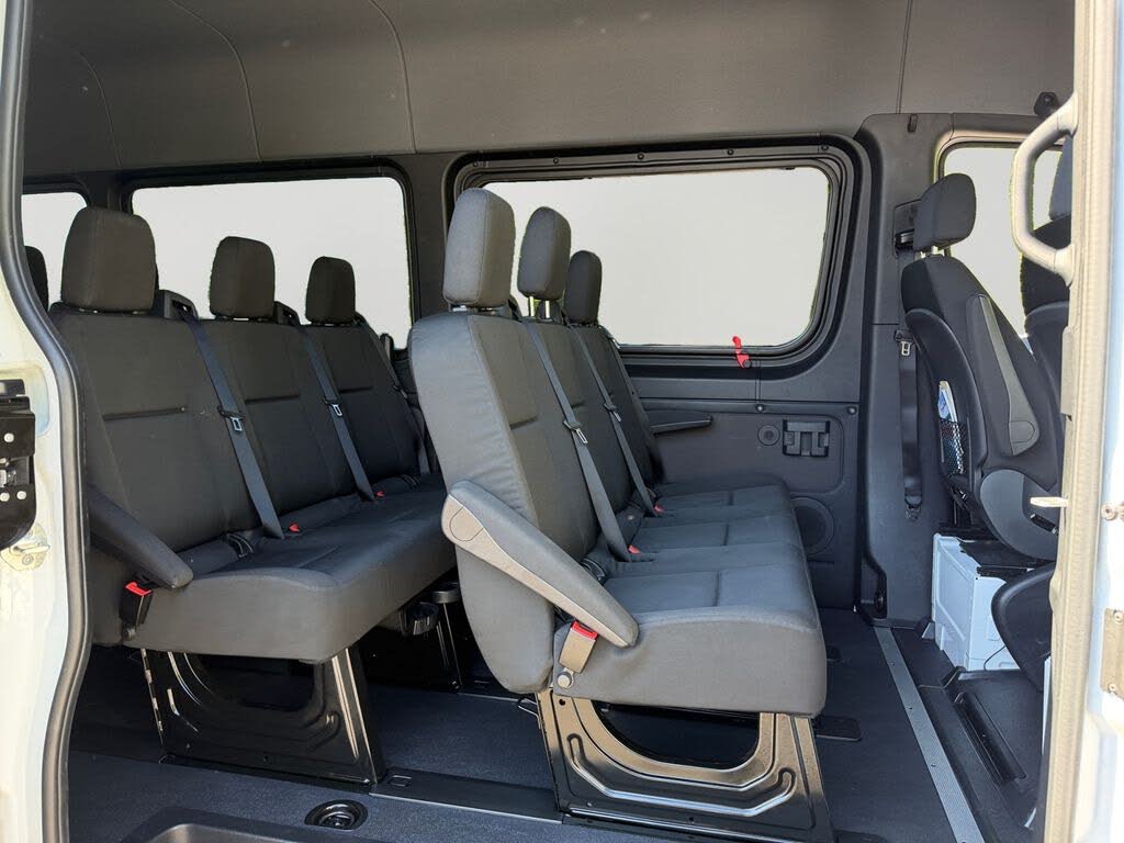 2025 Mercedes Benz Sprinter 2500