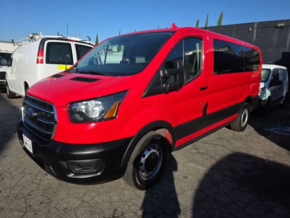 2020 Ford Transit Passenger 150 XL