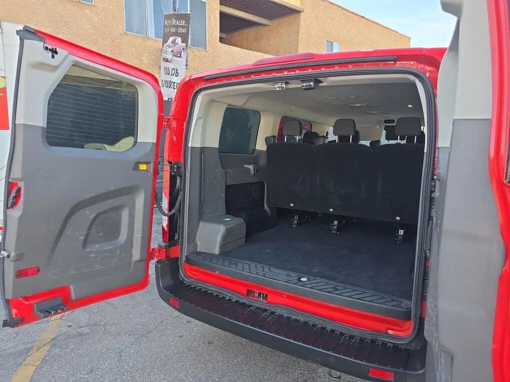 2020 Ford Transit Passenger 150 XL
