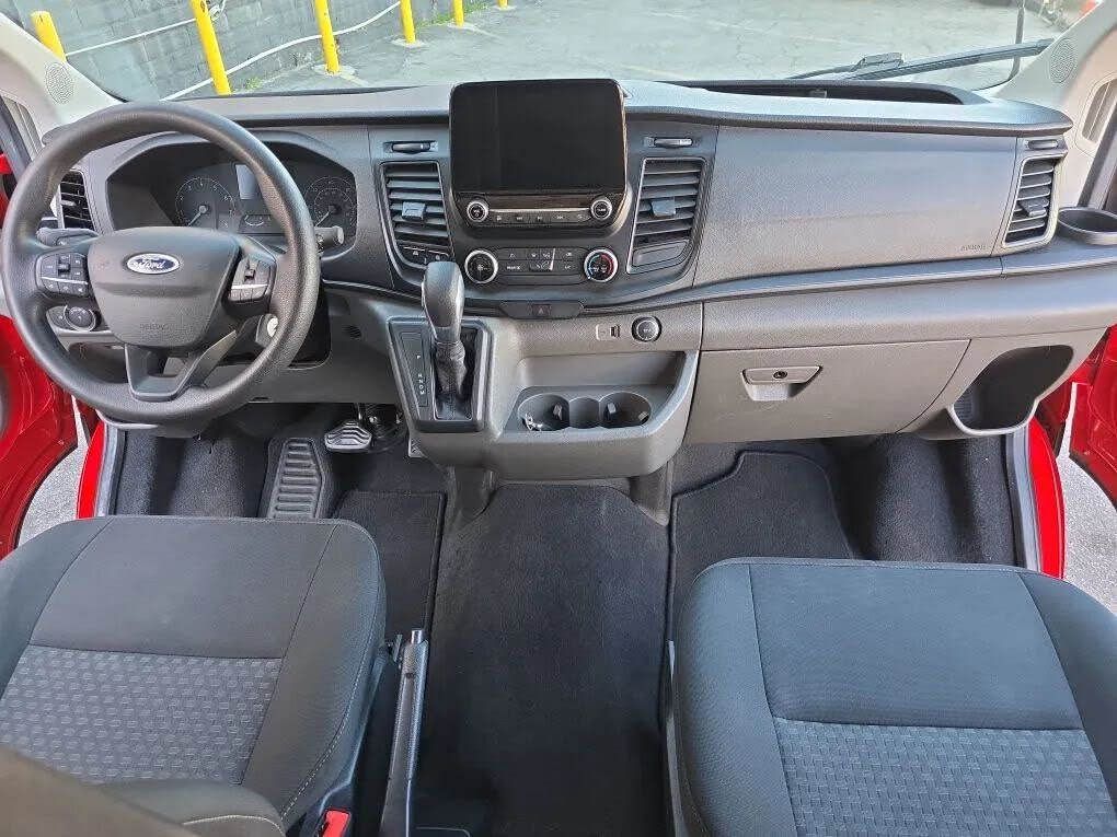 2020 Ford Transit Passenger 150 XL