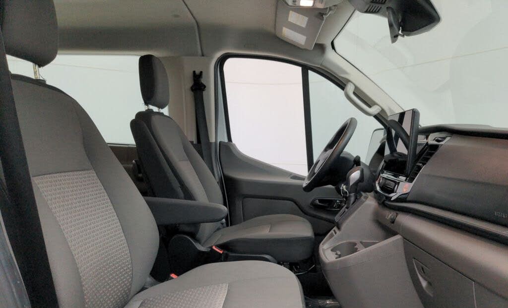 2024 Ford Transit Passenger 350 XLT