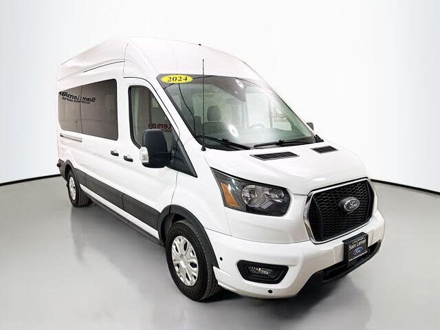 2024 Ford Transit Passenger 350 XLT