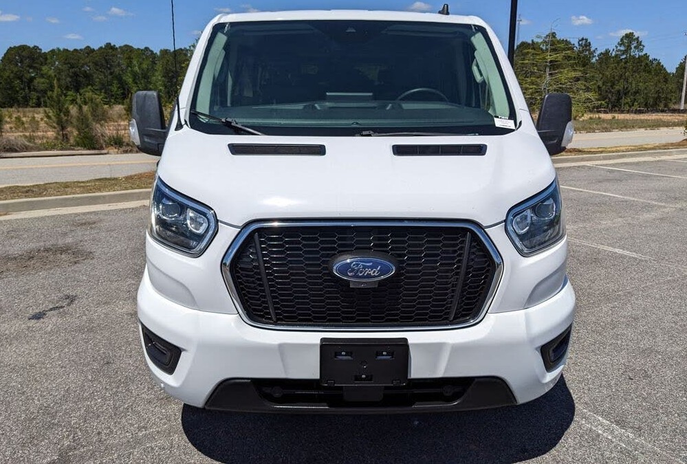 2023 Ford Transit Passenger 350 XLT