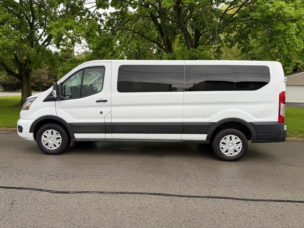 2023 Ford Transit Passenger 350 XLT