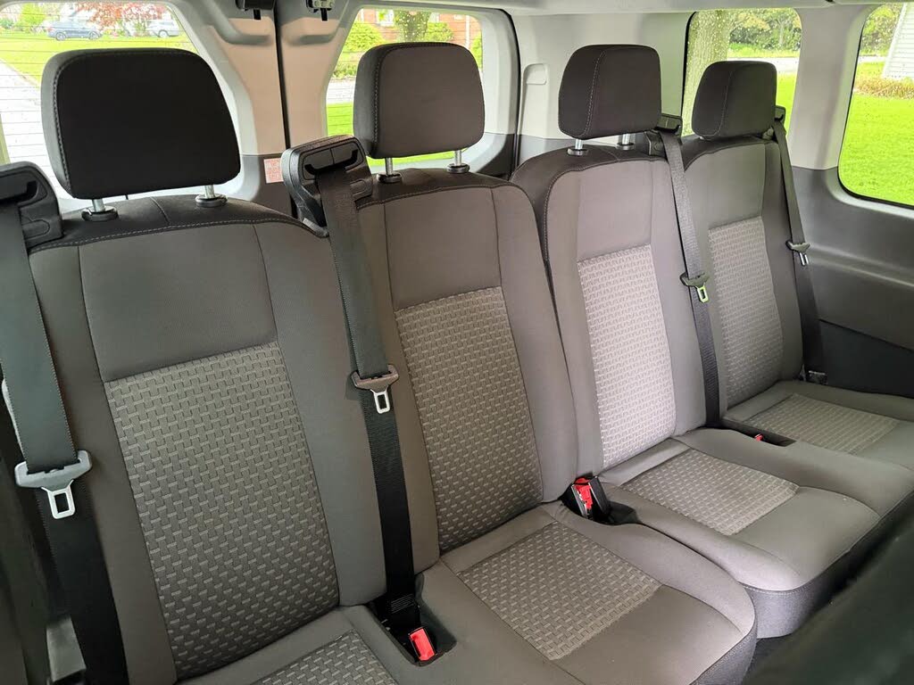 2023 Ford Transit Passenger 350 XLT