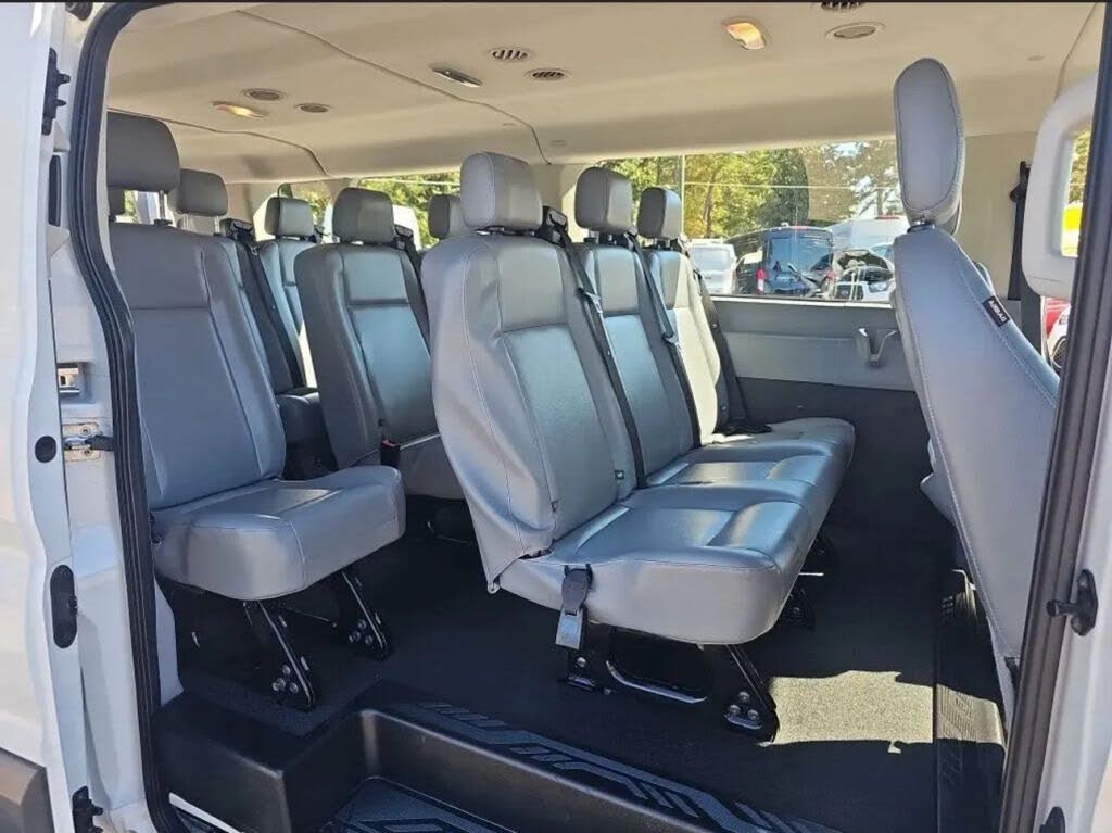 2017 Ford Transit Passenger 350 XL Low Roof LWB RWD