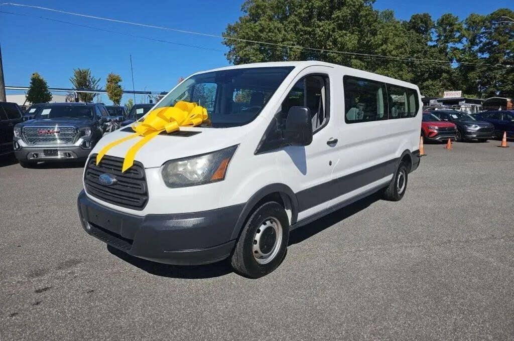 2017 Ford Transit Passenger 350 XL Low Roof LWB RWD