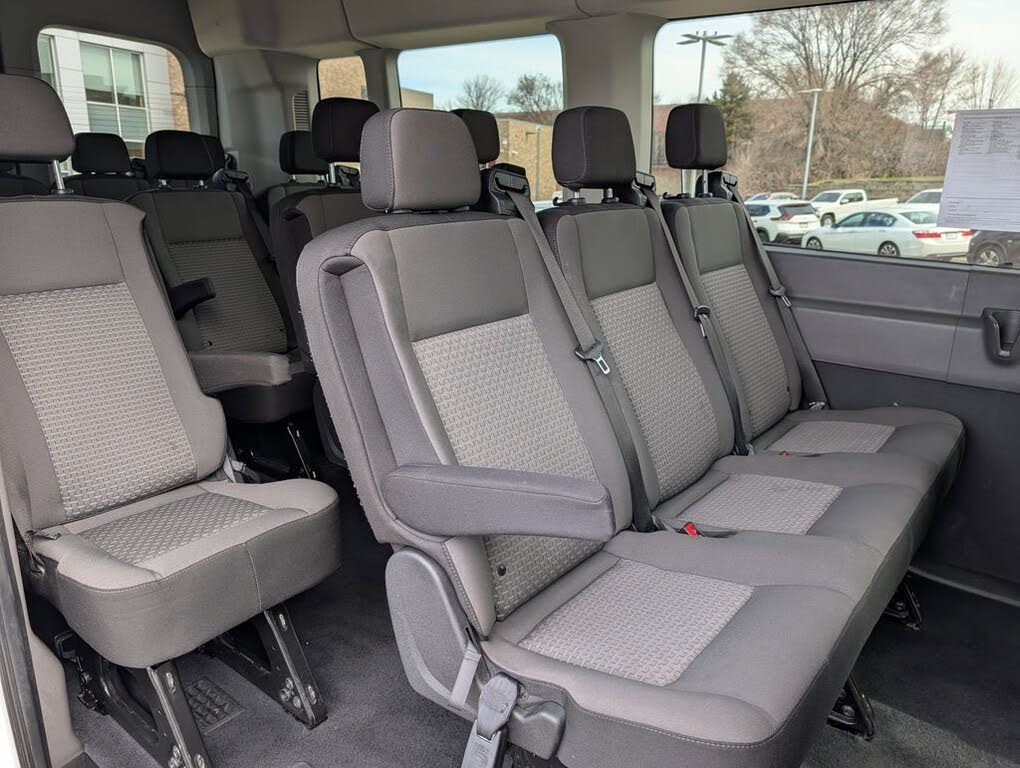 2024 Ford Transit Passenger 350 XLT
