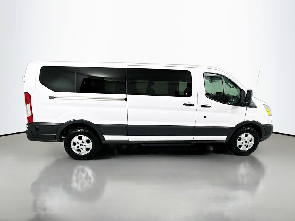 2018 Ford Transit Passenger 350 XLT