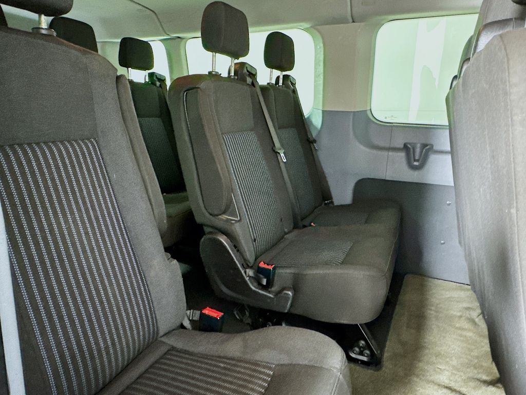 2018 Ford Transit Passenger 350 XLT