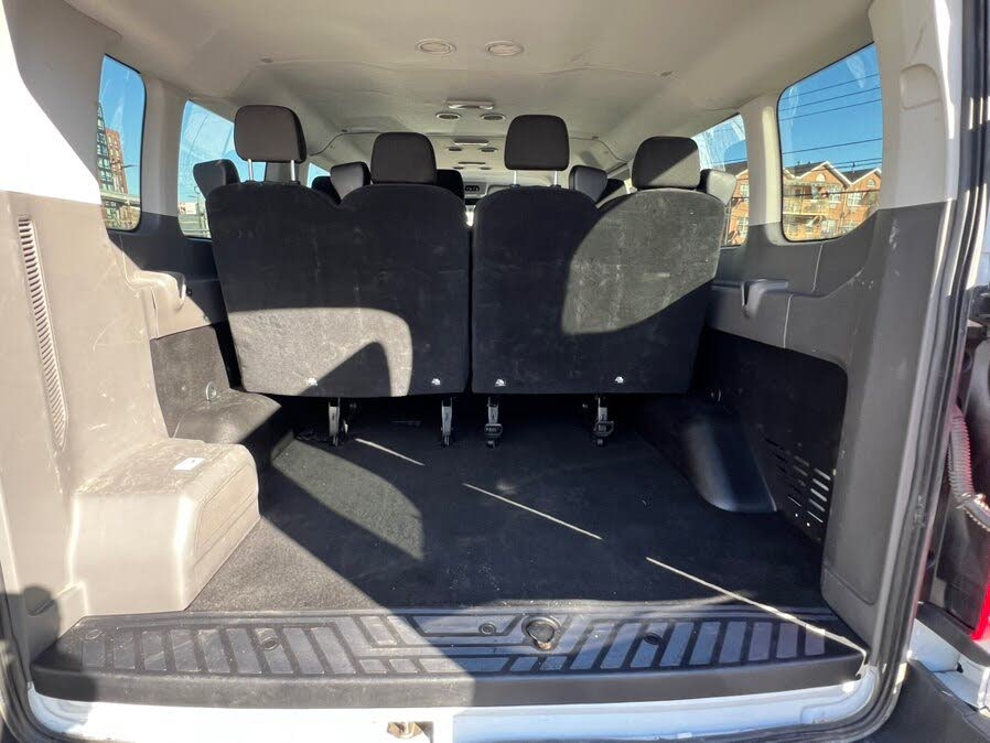 2024 Ford Transit Passenger 350 XLT