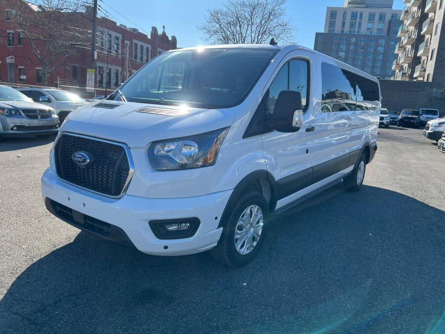 2024 Ford Transit Passenger 350 XLT