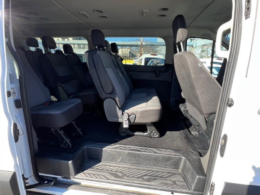 2024 Ford Transit Passenger 350 XLT