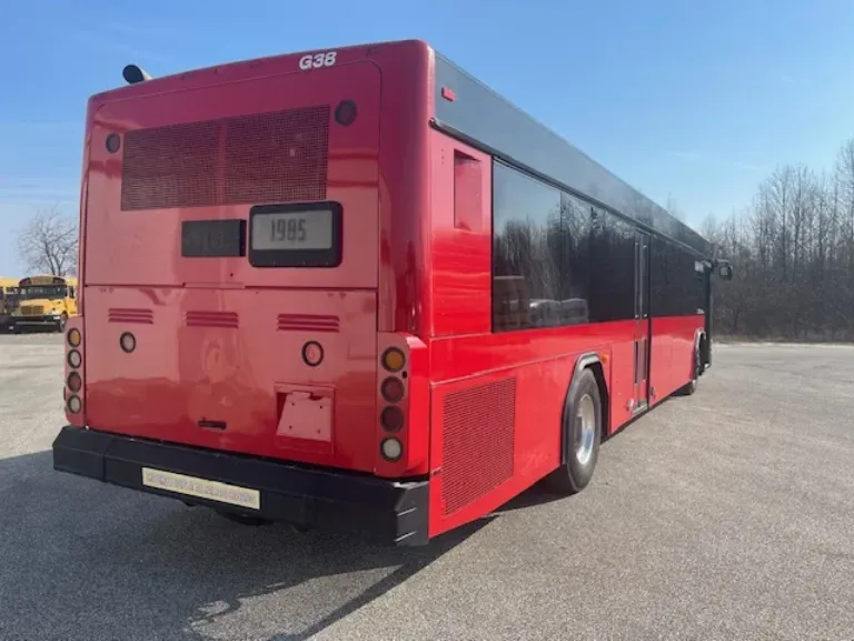 2006 Gillig Low Floor Bus – Reliable ADA Transit Vehicle