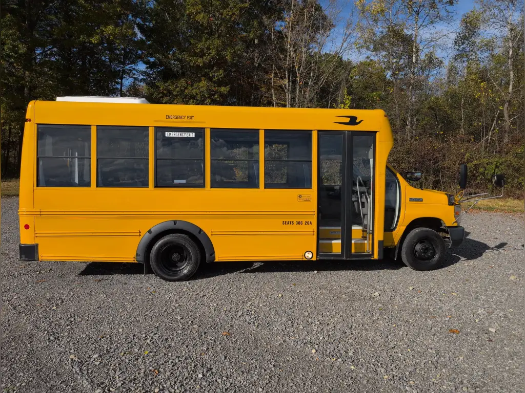 2019 Ford Micro Bird School Bus with V10 Engine