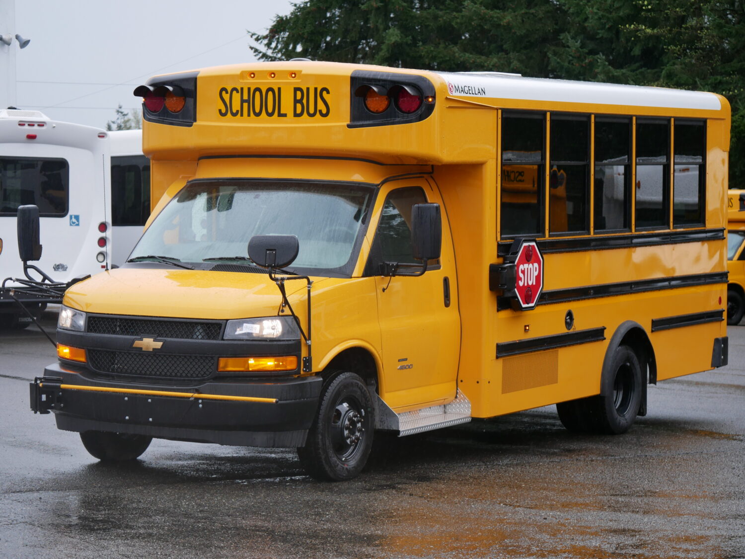 2025 Chevrolet Magellan School Bus(24passengers)