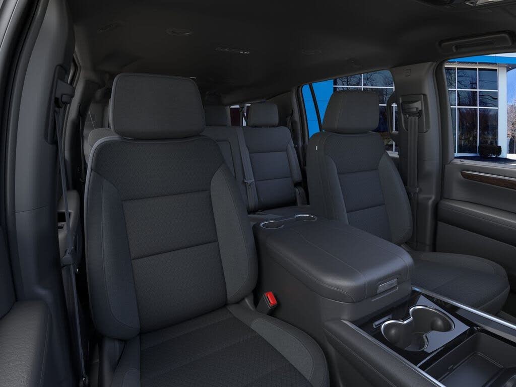 2026 Chevrolet Suburban LS 4WD – New 355 HP SUV