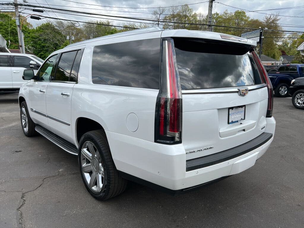 Premium 2019 Cadillac Escalade ESV with V8 Power & 4WD