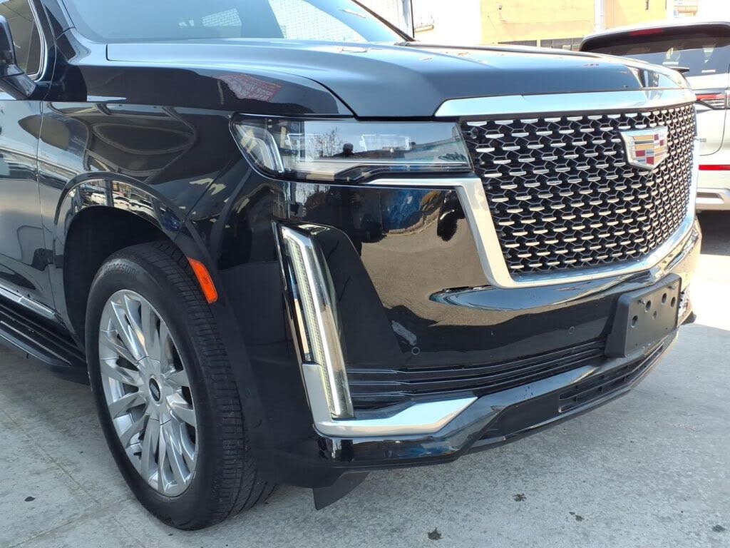 Used 2022 Cadillac Escalade ESV Luxury SUV