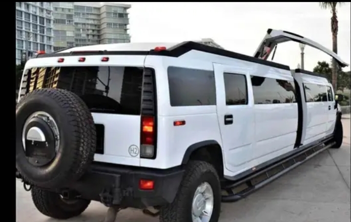 2007 Hummer H3 Limousine