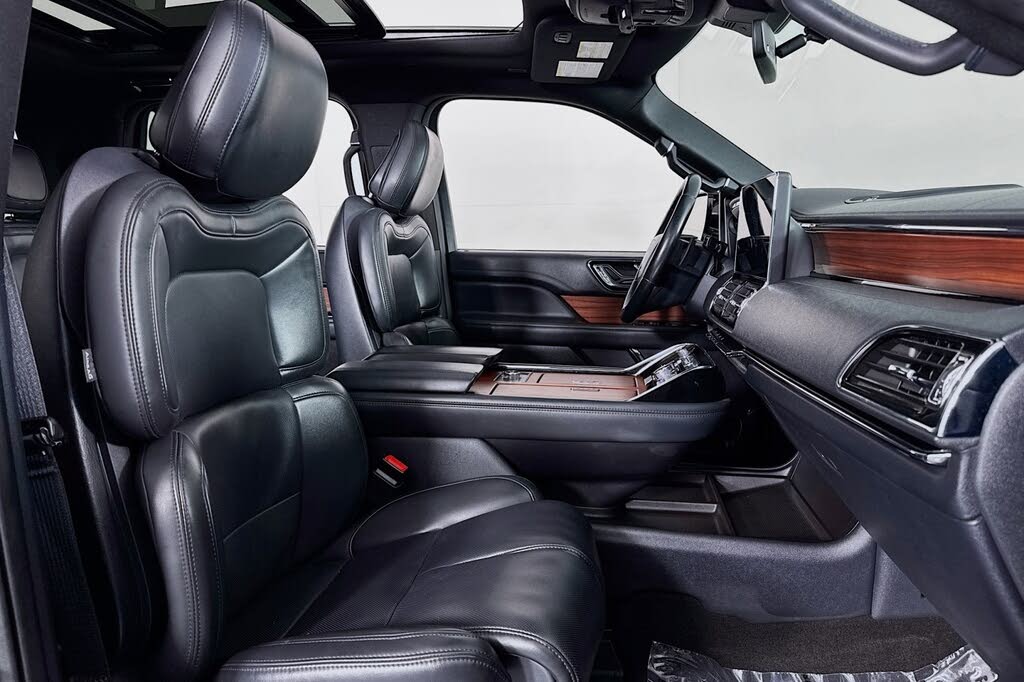2024 Lincoln Navigator Premiere