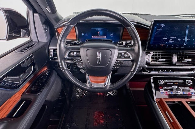 2024 Lincoln Navigator Premiere