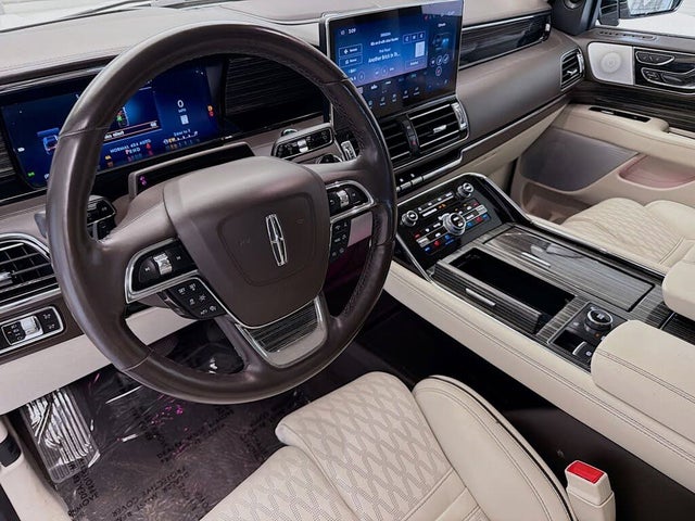 2023 Lincoln Navigator Black Label