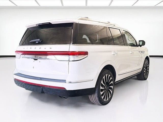 2023 Lincoln Navigator Black Label