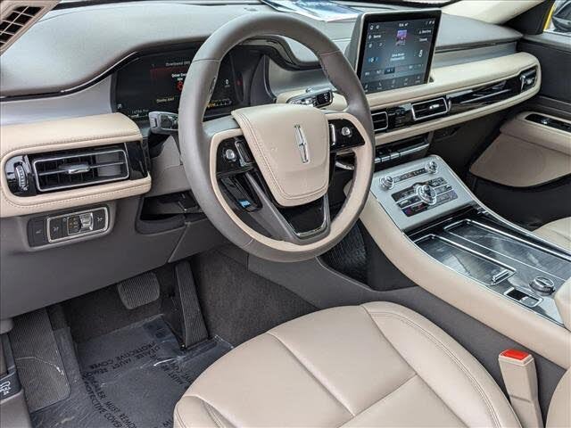 2023 Lincoln Aviator Standard