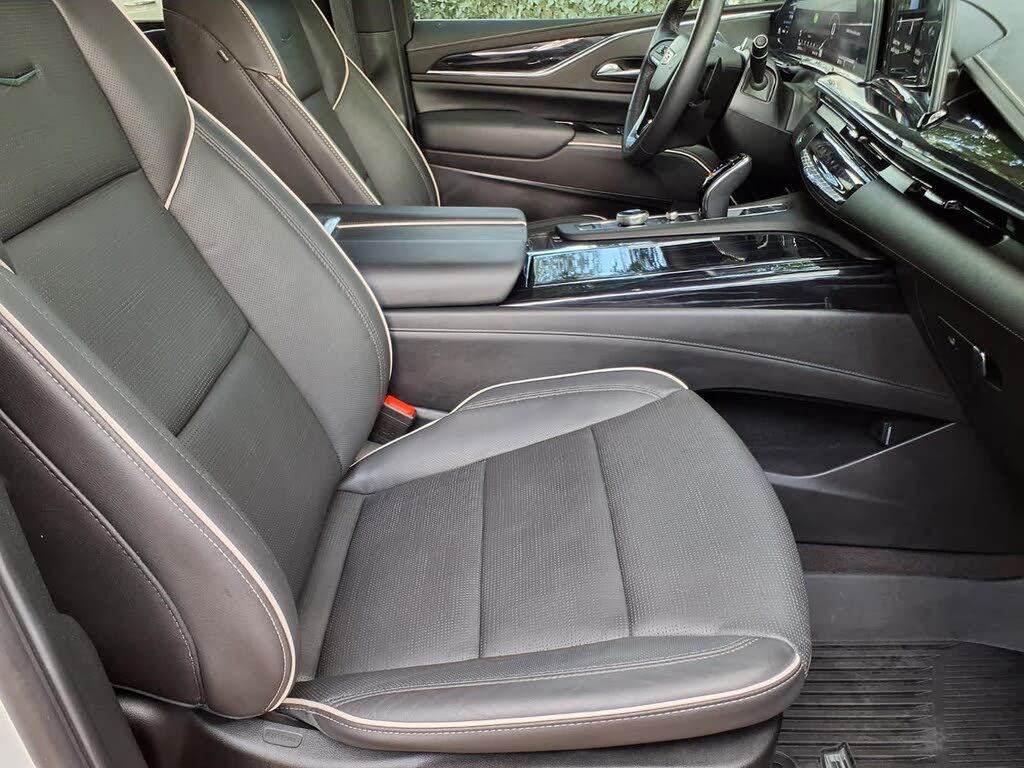 2024 Escalade ESV Sport 4WD — Advanced Safety & Comfort SUV
