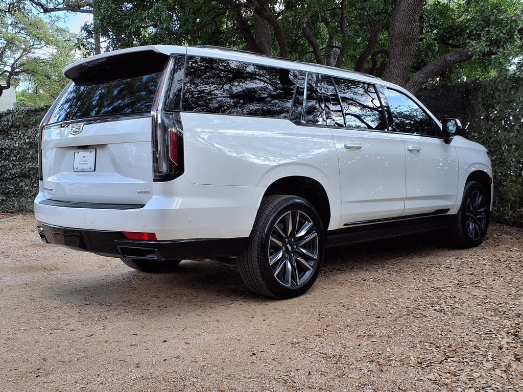 2024 Escalade ESV Sport 4WD — Advanced Safety & Comfort SUV