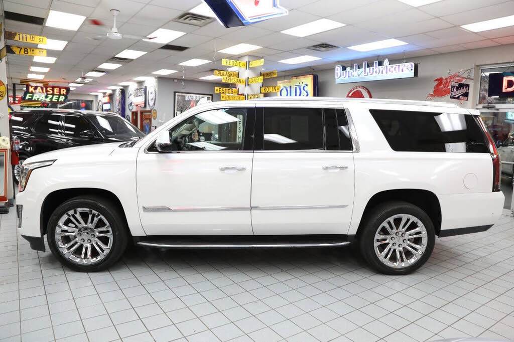 Powerful & Premium: 2020 Cadillac Escalade ESV Luxury SUV