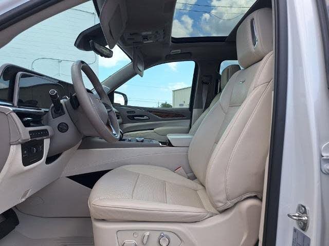 2024 Cadillac Escalade ESV Platinum – Powerful & Elegant