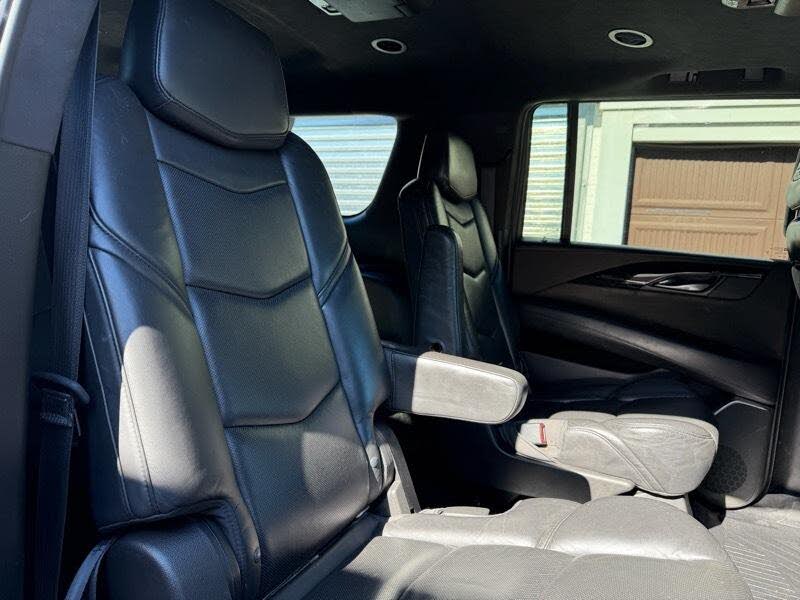 2018 Cadillac Escalade ESV Platinum 4WD Luxury SUV