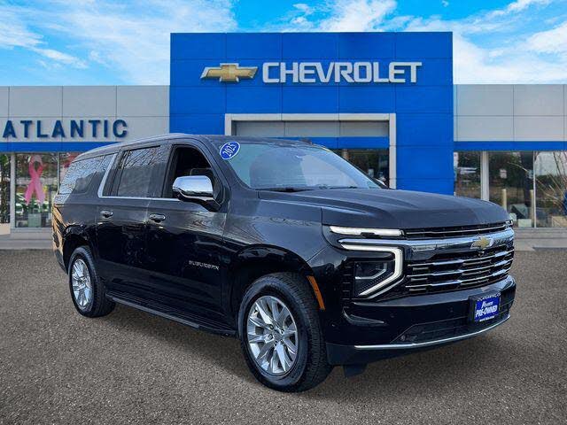2025 Chevrolet Suburban Premier 4WD
