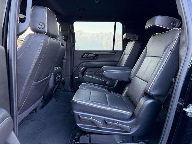 2025 Chevrolet Suburban Premier 4WD