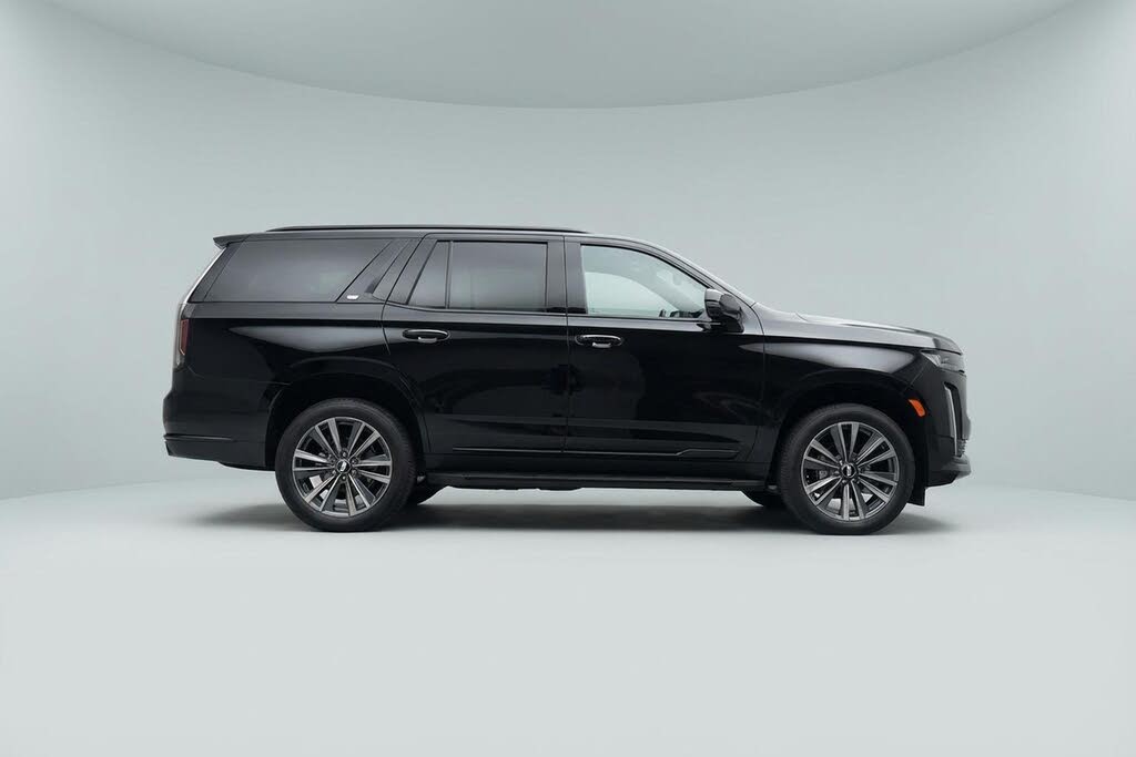 2025 Escalade Sport 4WD Luxury SUV – Comfort, Power & Style Combined