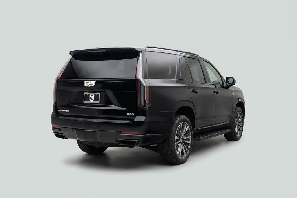 2025 Escalade Sport 4WD Luxury SUV – Comfort, Power & Style Combined