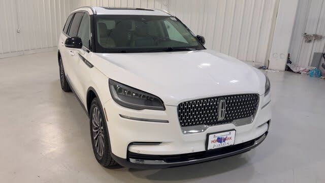 2023 Lincoln Aviator Standard AWD