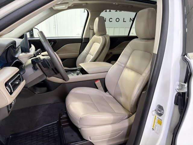2023 Lincoln Aviator Standard AWD