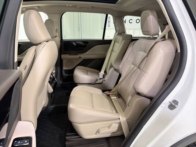 2023 Lincoln Aviator Standard AWD