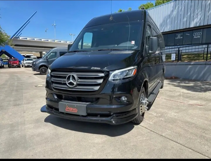 2024 Mercedes Benz Sprinter