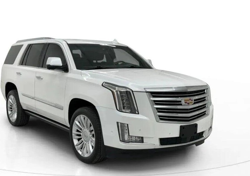Drive Luxury in the 2019 Cadillac Escalade Platinum 4WD