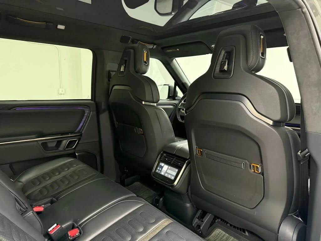 2022 Rivian R1S Launch Edition AWD – Luxury Electric SUV