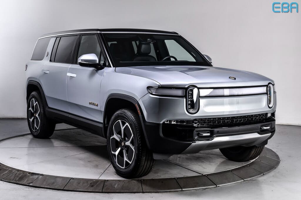 2023 Rivian R1S Adventure Edition – Luxury, Power & Long Range EV