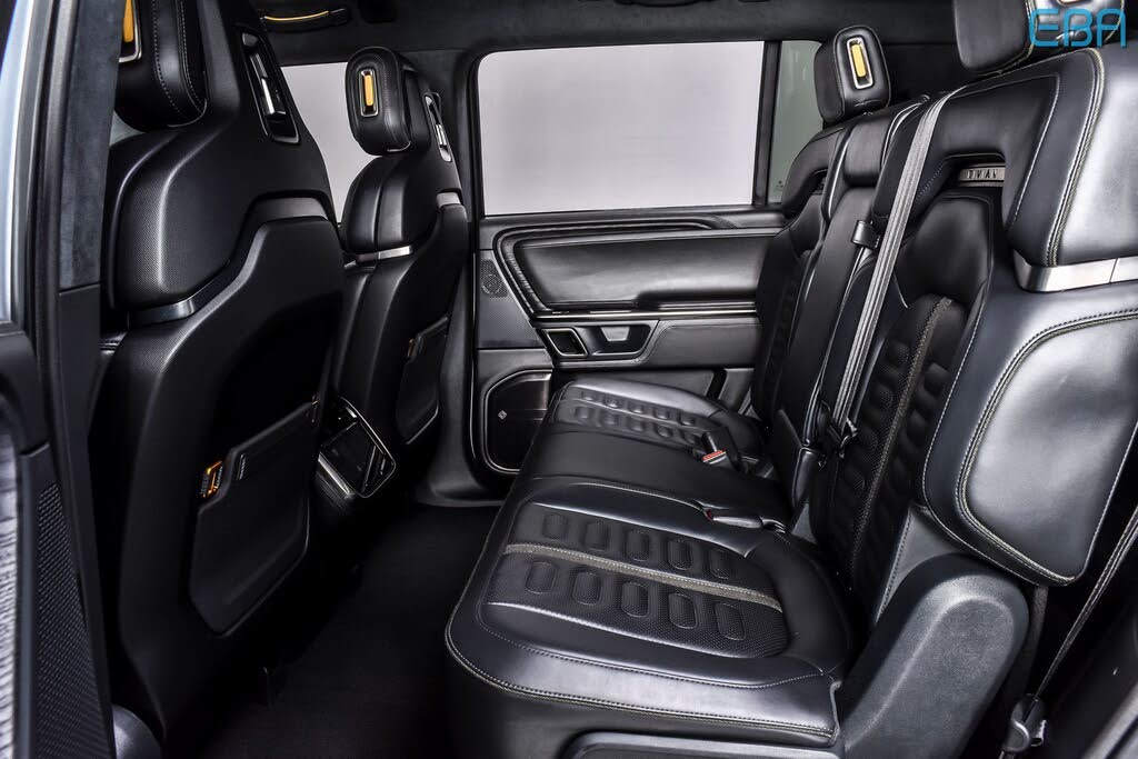 2023 Rivian R1S Adventure Edition – Luxury, Power & Long Range EV