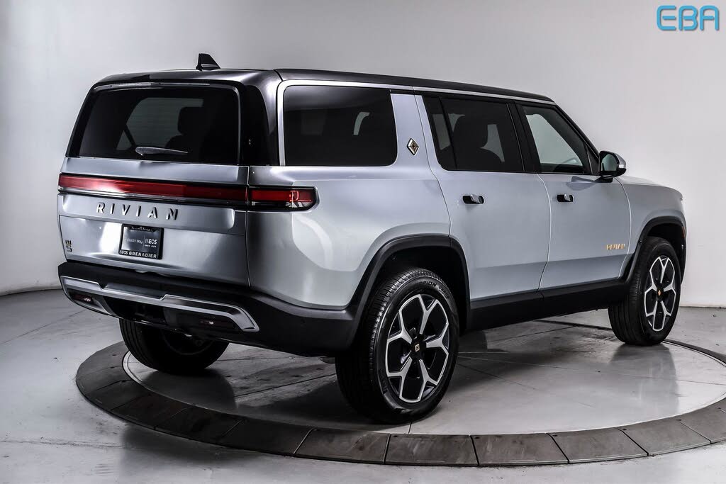 2023 Rivian R1S Adventure Edition – Luxury, Power & Long Range EV