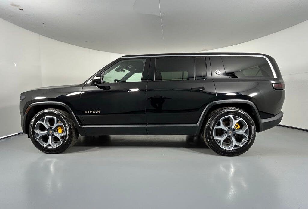 2023 Rivian R1S Adventure – Quad Motor Power & Luxury Comfort