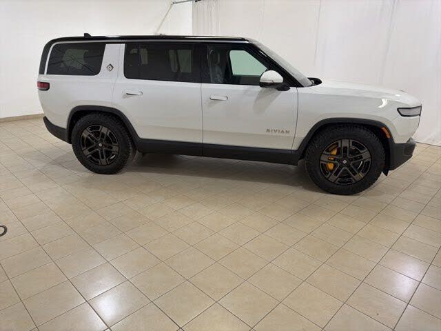 2023 Rivian R1S AWD EV – Premium Performance SUV